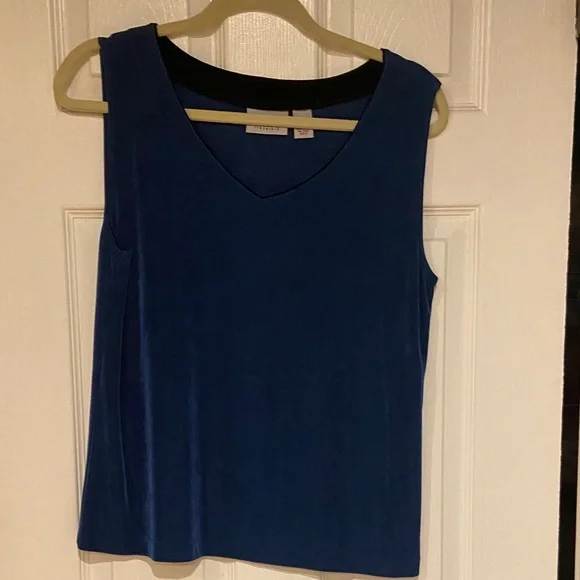 Chico's Travelers Blue Ensemble 3 Pieces Size 2 - Picture 5 of 10